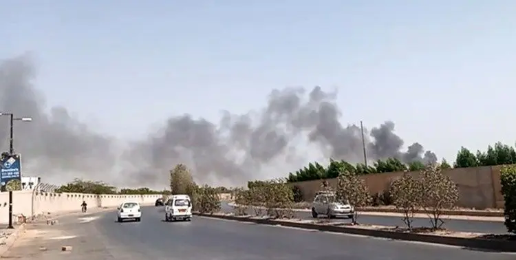 زنده ماندن یک نفر در سقوط هواپیمای پاکستانی!