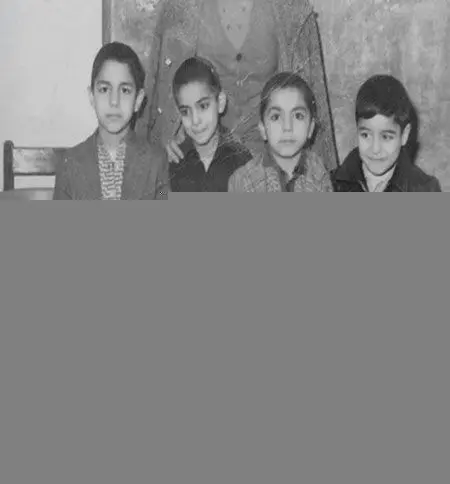 (عکس) تصویری از مهران مدیری در کلاس دوم دبستان