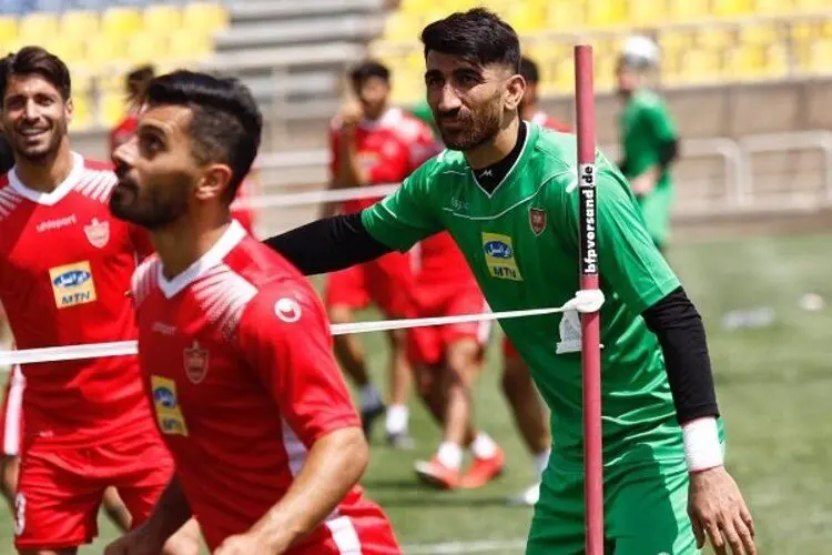 (عکس) حرکت عجیب علیرضا بیرانوند در تمرین پرسپولیس