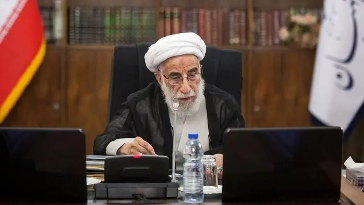 چرا آیت‌الله جنتی در افتتاحیه مجلس یازدهم حاضر نشد؟