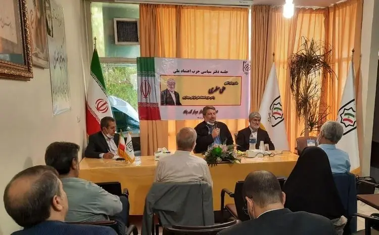 FATF را عمدا تصویب نکردند که وارد لیست سیاه شویم/ مجلس کاره‌ای نیست/ تصمیمات جای دیگری گرفته می‌شود