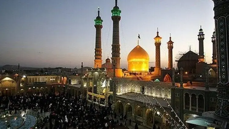حرم حضرت‌معصومه‌(س) و مسجد‌جمکران ۲۴ ساعته شد