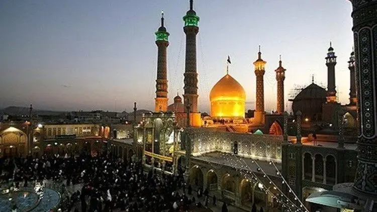 حرم حضرت‌معصومه‌(س) و مسجد‌جمکران ۲۴ ساعته شد