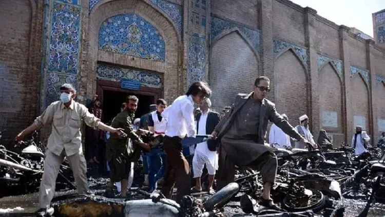 حمله‌ انتحاری به مسجدی در افغانستان