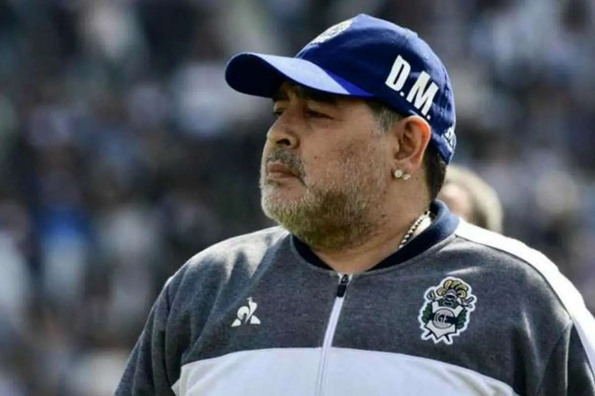 مارادونا در تیمش ماندگار شد