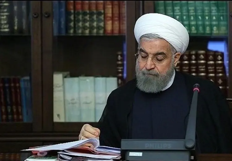 دستوارت مهم روحانی به وزیر بهداشت درباره بازگشایی مراکز پر خطر