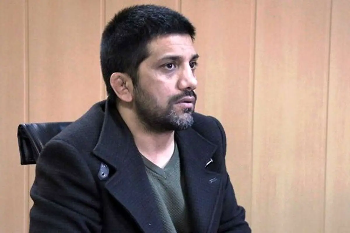 دبیر: سقوط کشتی نزدیک است