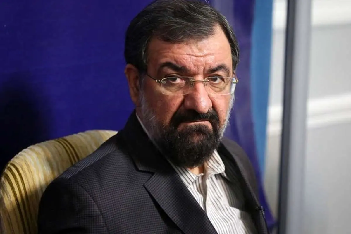 محسن رضایی: دولت مسیر هستهای را گم کرده است!