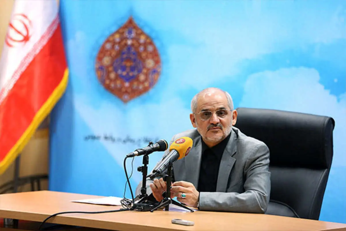پاداش فرهنگیان بازنشسته تا مهر پرداخت میشود