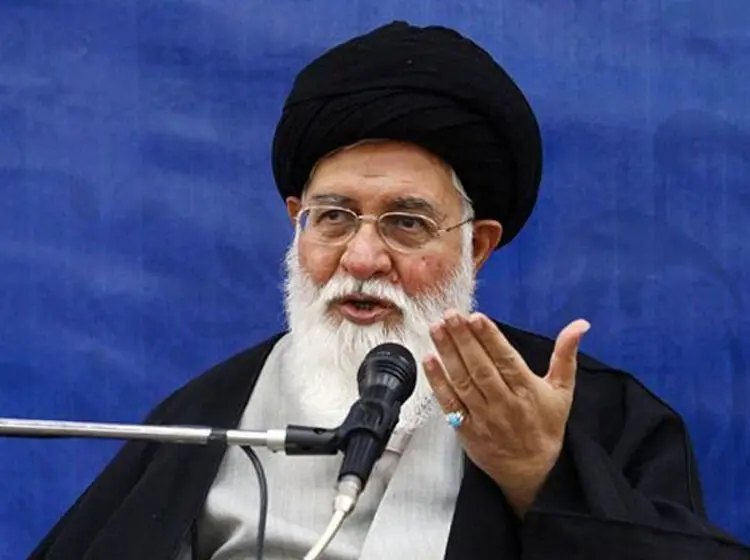 علم‌الهدی: دوچرخه سواری دختران، غرایز جنسی جوانان را شعله‌ور می‌کند