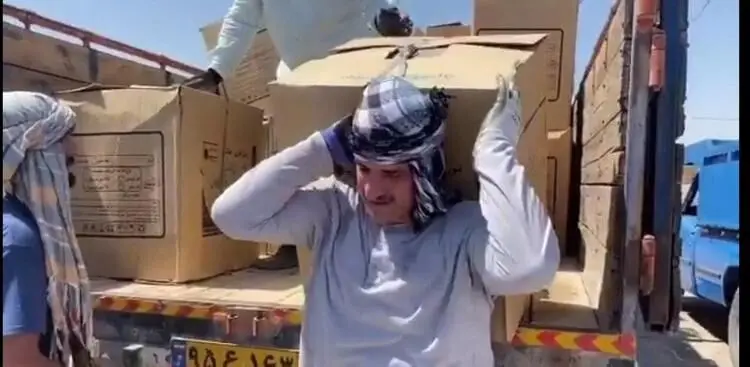 (عکس) اقدام خیرخواهانه رسول خادم در سیستان و بلوچستان