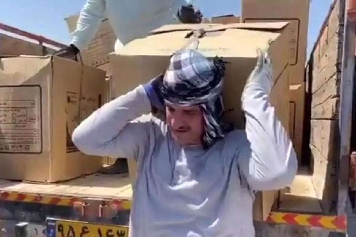 (عکس) اقدام خیرخواهانه رسول خادم در سیستان و بلوچستان
