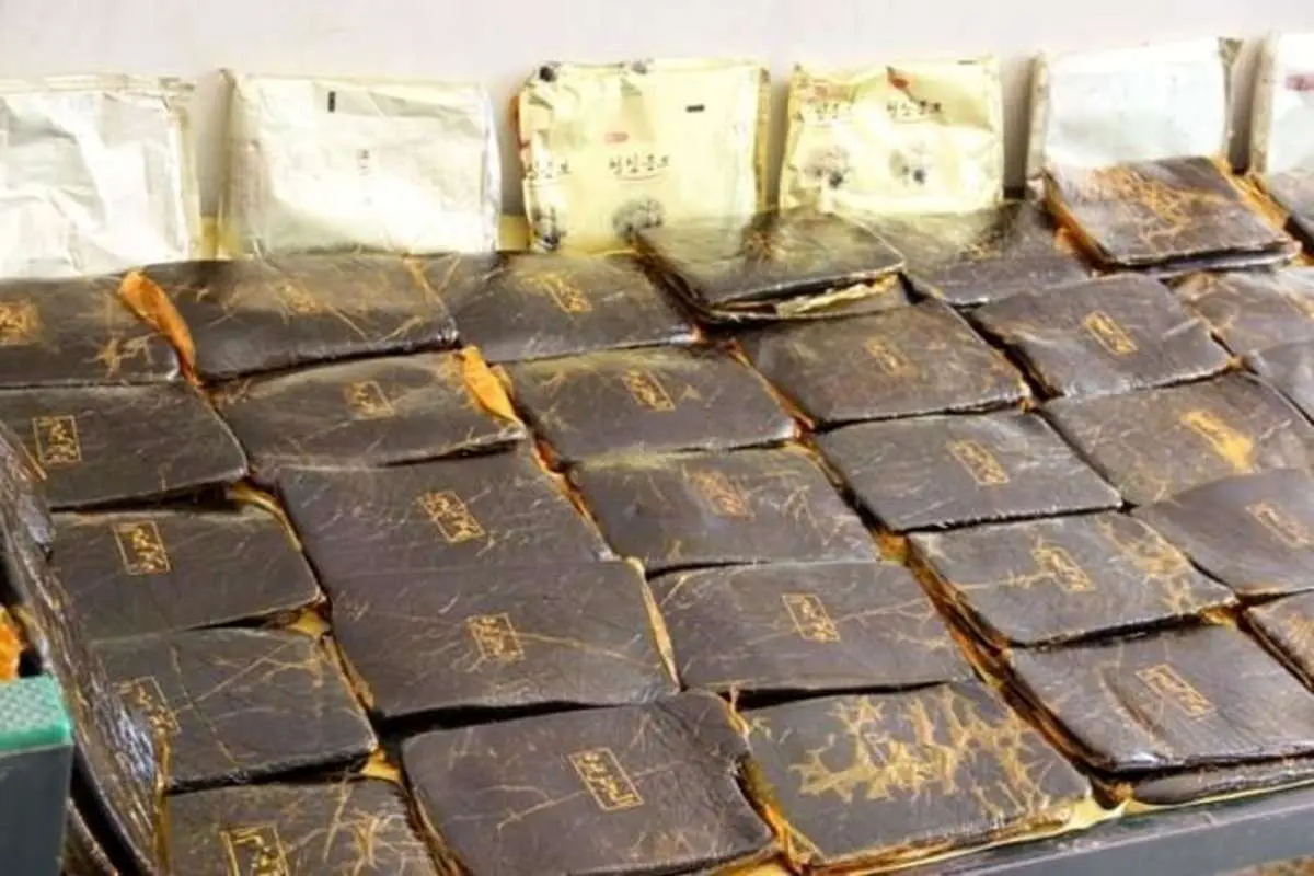 کشف ۱۱۲ کیلو تریاک از اتوبوسی در نایین اصفهان