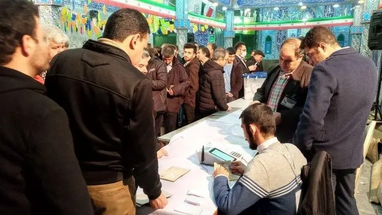 تاثیرات وضعیت کرونایی و اقتصادی بر انتخابات ۱۴۰۰