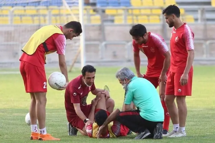 باشگاه پرسپولیس دوری چند ماه مدافع سرخ‌پوشان را تأیید کرد