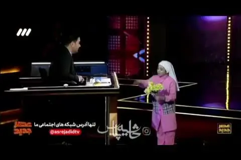 (ویدیو) کنایه شرکت کننده عصرجدید به مجرد بودن احسان علیخانی!