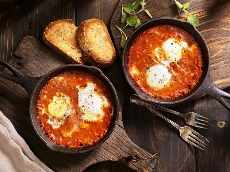 طرز تهیه املت خوشمزه با رب به سبک قهوه خانه‌ای