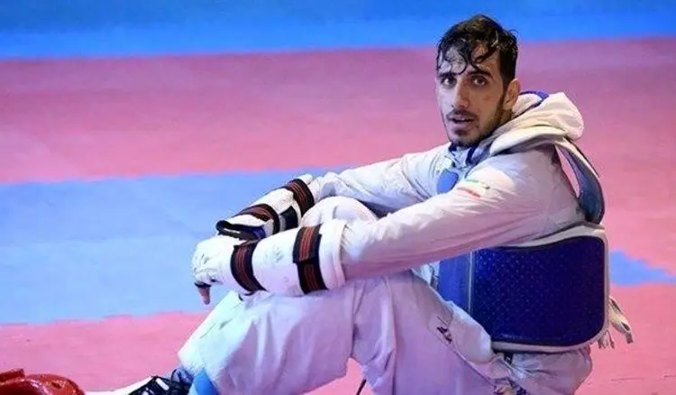 (ویدئو) عجیب اما واقعی؛ نایب قهرمان جهان مسافرکشی می‌کند