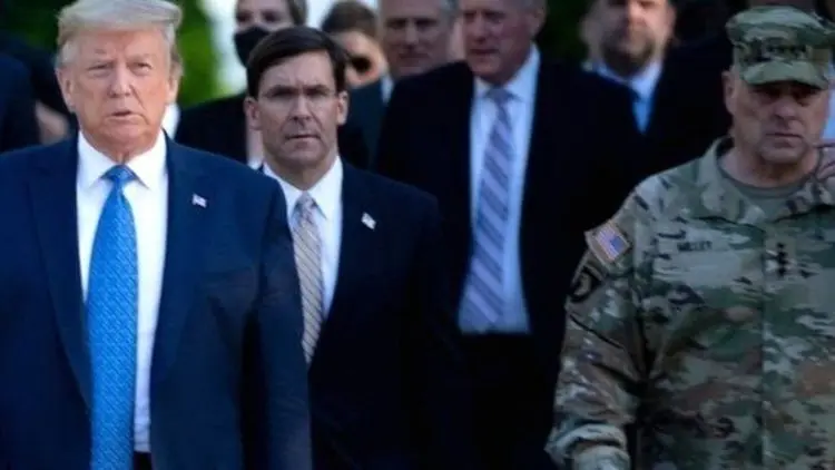 پشیمانی رئیس ستاد کل ارتش آمریکا از هم قدم شدن با ترامپ