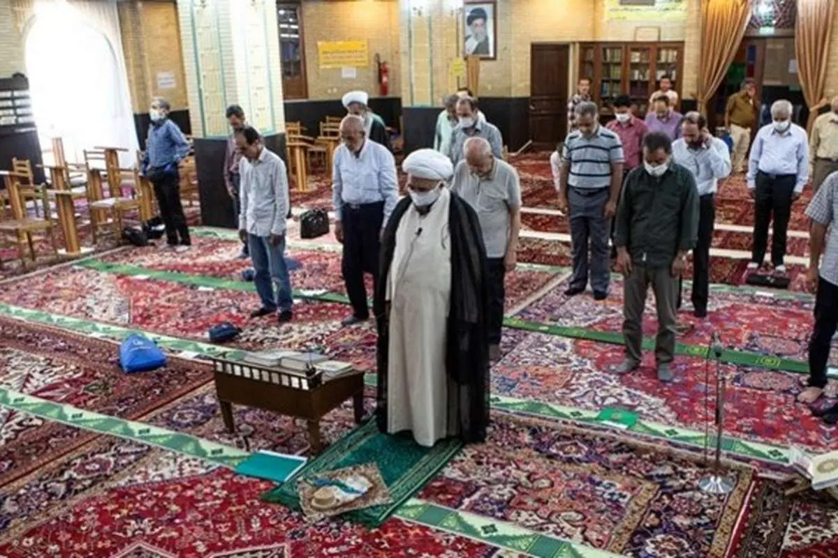 حکم شرعی فاصله‌گذاری اجتماعی در نماز جماعت