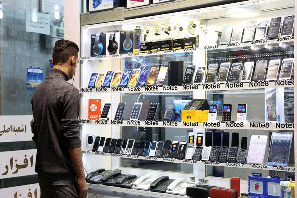 افزایش ۲۰ تا ۵۰ درصدی قیمت موبایل