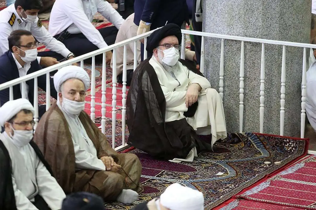 (تصاویر) نخستین نماز جمعه قم پس از کرونا
