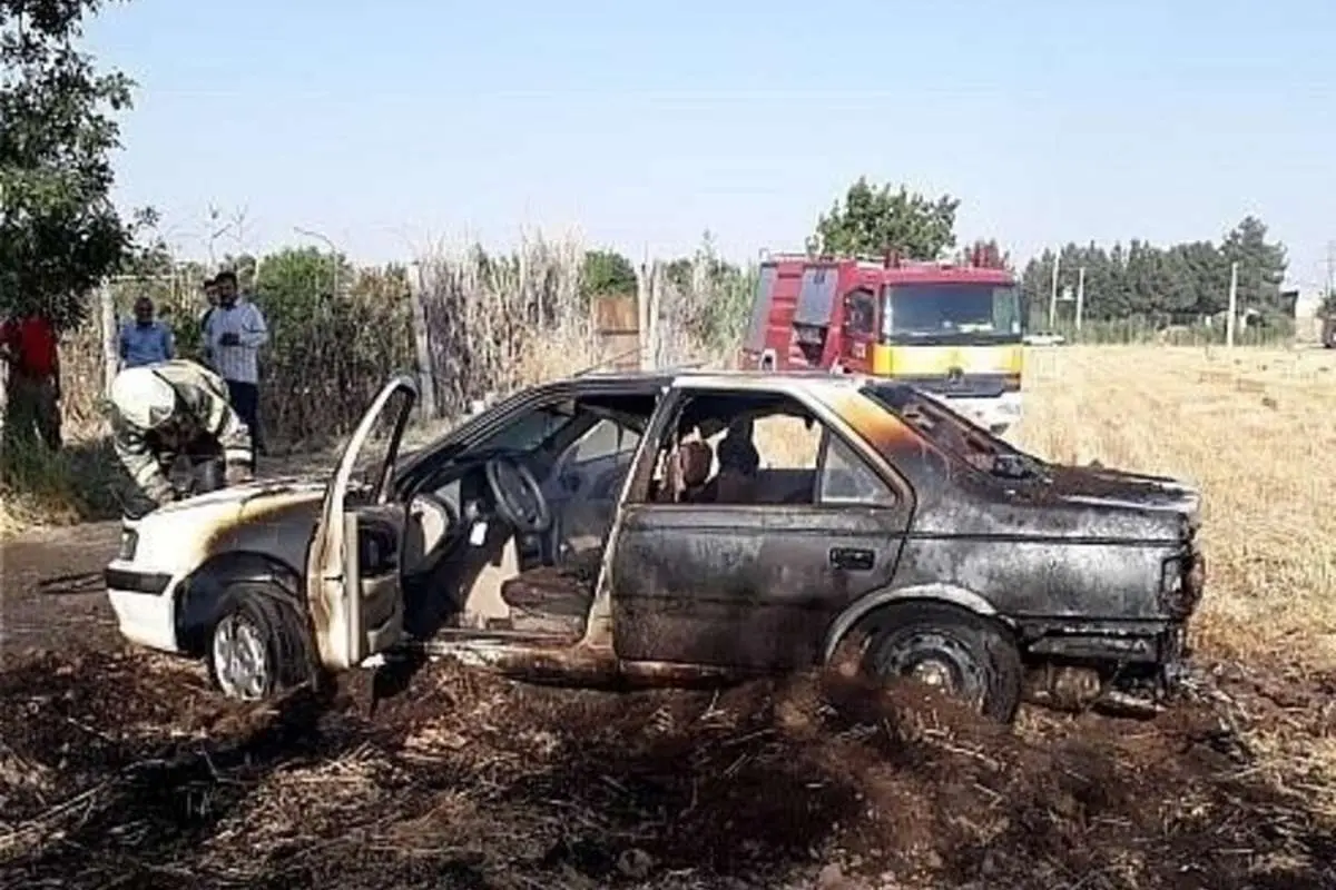 (تصاویر) آتشسوزی گندمزار منجر به آتش گرفتن پژوپارس شد