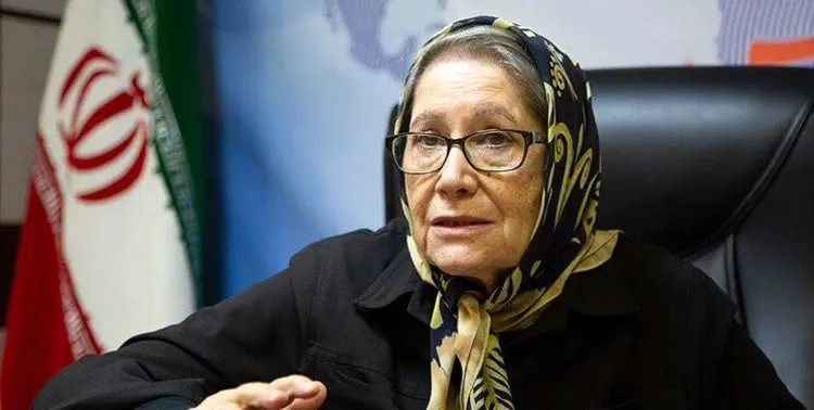 مینو محرز: نمی‌دانیم چه بلایی قرار است سر جامعه بیاید