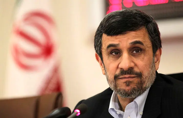 تکیلف هدایایی که احمدی نژاد گرفت چه شد؟