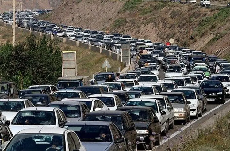 ترافیک پرحجم در جاده کرج-چالوس