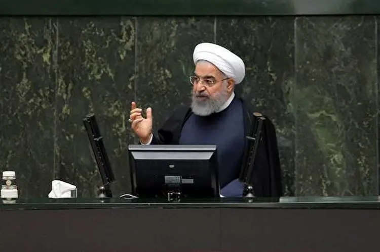 پس‌ِ پشتِ "استیضاح حسن روحانی"