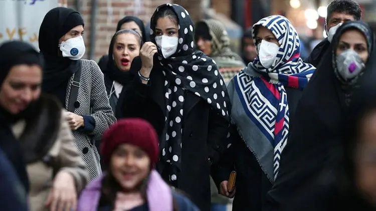 روسری را جایگزین ماسک سه لایه نکنید