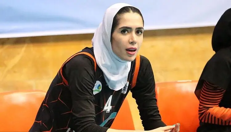 گالاتاسرای دختر ایرانی را به خاطر حجابش نخواست