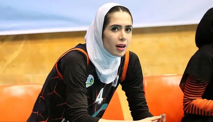 گالاتاسرای دختر ایرانی را به خاطر حجابش نخواست