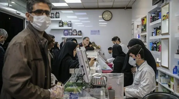 "ماسک به داروخانه‌ها نمی‌دهند"