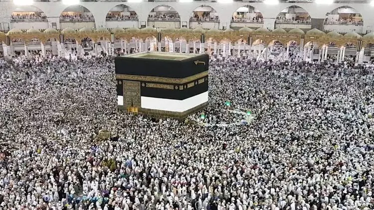 جریمه و حبس در انتظار زائران غیرقانونی حج امسال
