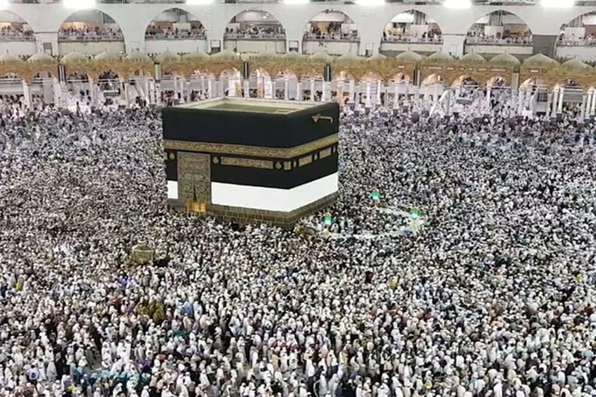 جریمه و حبس در انتظار زائران غیرقانونی حج امسال