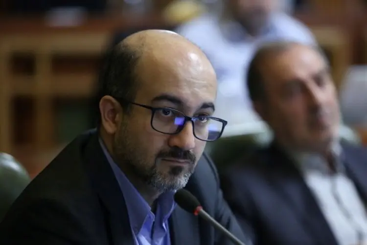 سخنگوی شورای شهر: شهردار به معاونانش ادب بیاموزد