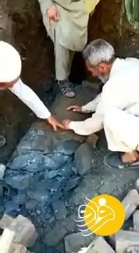 (ویدئو) تخریب مجسمه ۱۷۰۰ ساله بودا در پاکستان