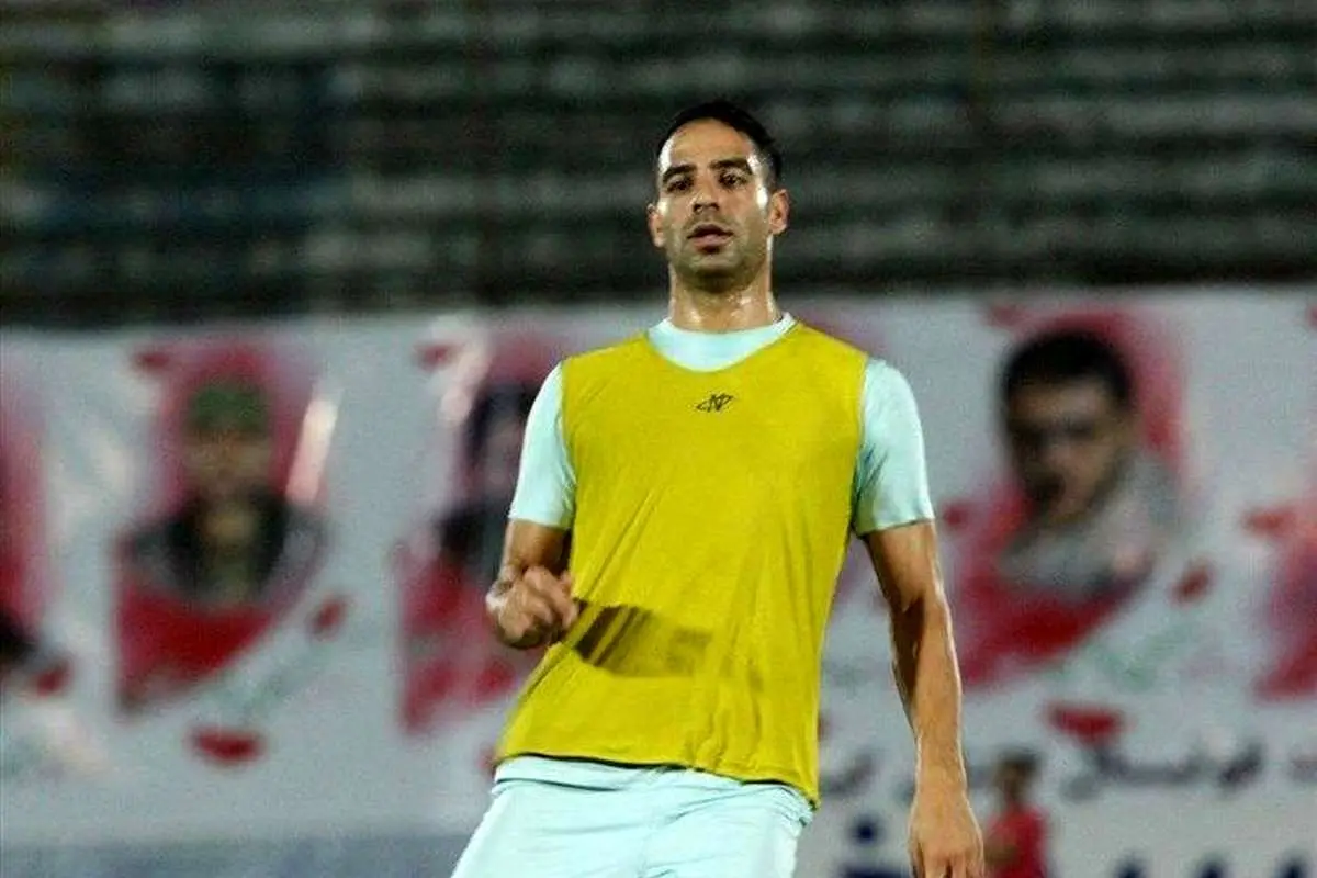 یک پرسپولیسی به شاهین پیوست