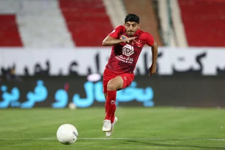 ترابی: باشگاه پرسپولیس به بازیکنانش احترام بگذارد
