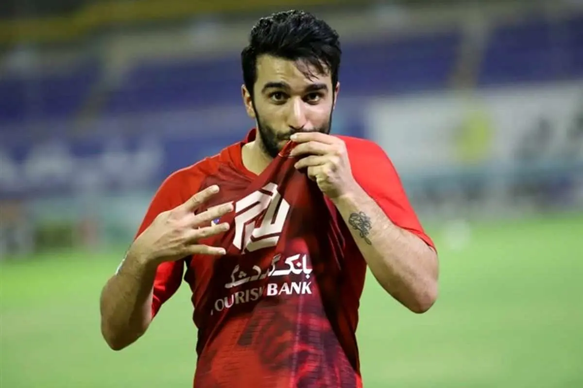 «۴» چگونه نماد پرسپولیسی‌ها شد؟