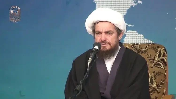 تبریزیان: فقط زنان ماسک بزنند، مردان نیاز ندارند!