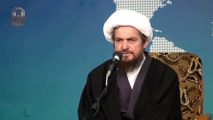 تبریزیان: فقط زنان ماسک بزنند، مردان نیاز ندارند!