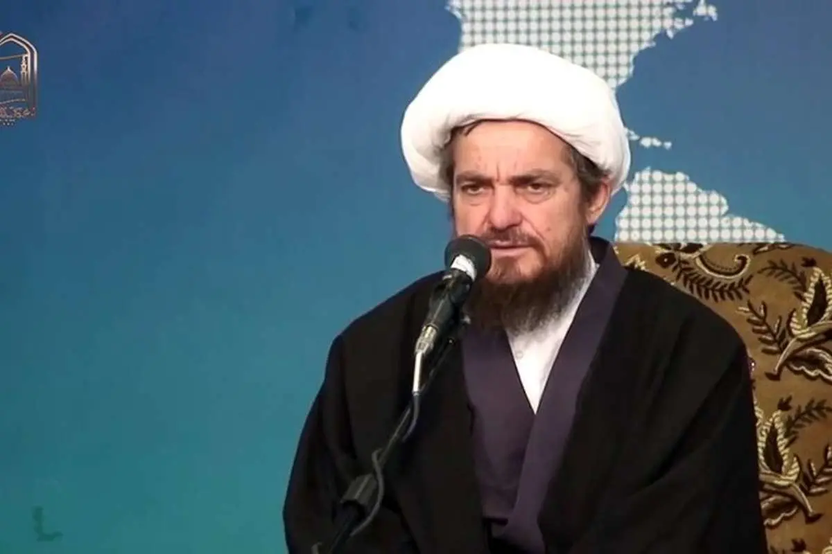 تبریزیان: فقط زنان ماسک بزنند، مردان نیاز ندارند!