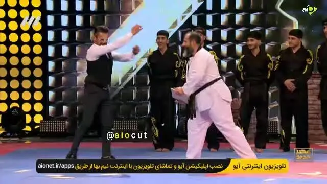 (ویدئو) حرکت رزمی امین حیایی روی صحنه عصر جدید