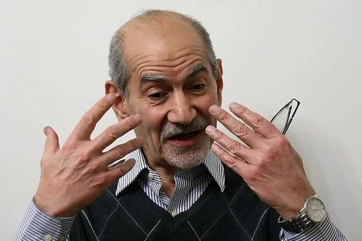 به ظریف گفتیم در راه مصدق قدم بردار