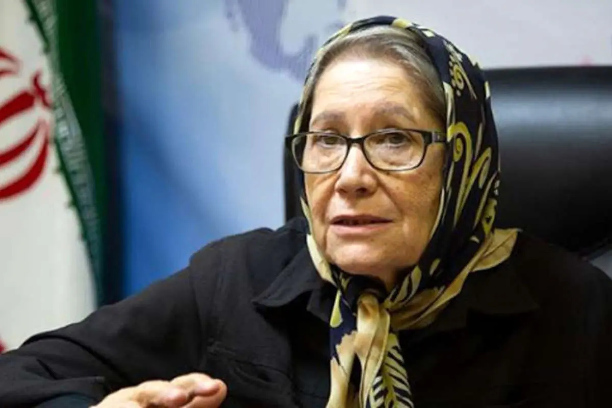 مینو محرز: کسانی که ماسک نمیزنند را جریمه کنید