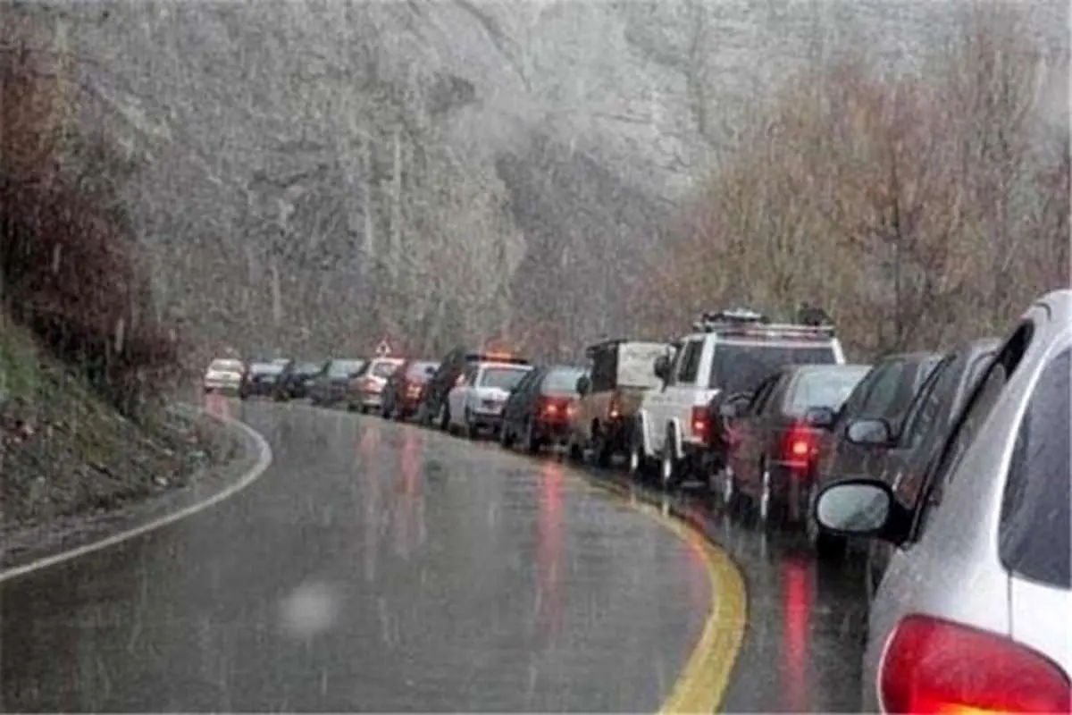 آخرین وضعیت جادههای کشور؛ ترافیک سنگین در آزادراه تهران- کرج
