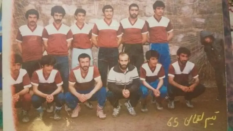 (عکس) ۵ برادر ایرانی در یک تیم فوتبال!